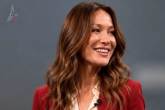 Raphaël Glucksmann et Carla Bruni