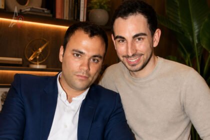 Qui est le compagnon de Charles Consigny